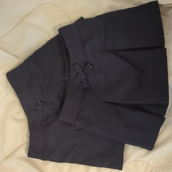 French Toast navy skort - lot of 2 - Picture 1 of 4